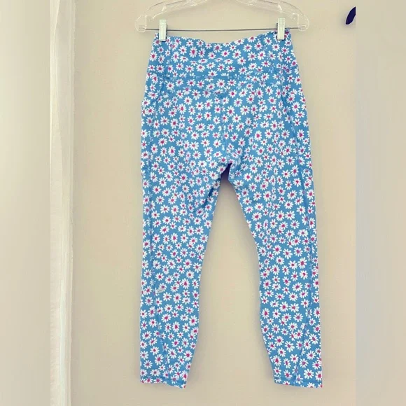 Workout Outfit Fabletics - Picture 3 of 12